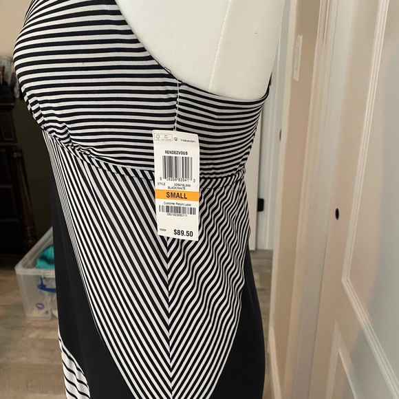 Long dress - Picture 2 of 4